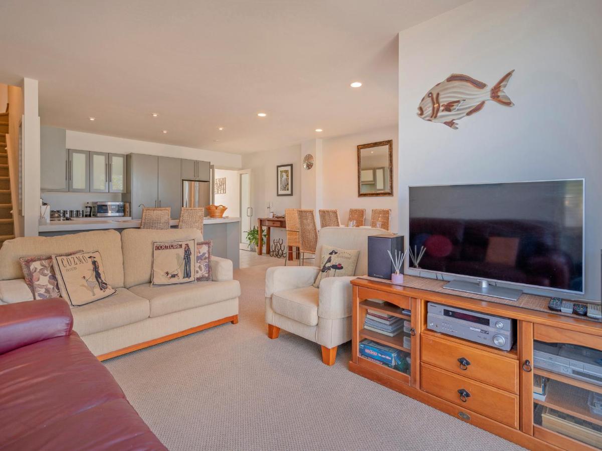 Tairua Waterfront Retreat - Tairua Apartment Buitenkant foto