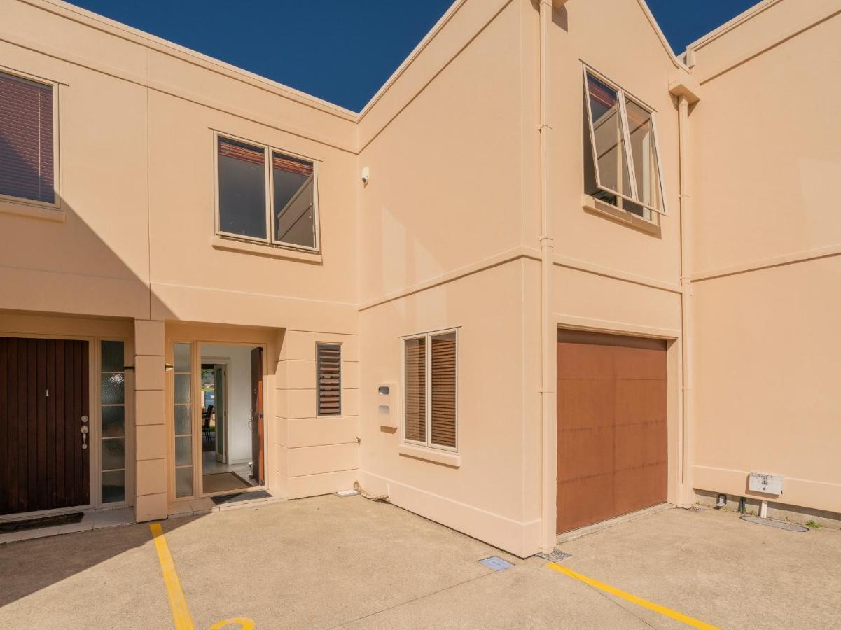 Tairua Waterfront Retreat - Tairua Apartment Buitenkant foto
